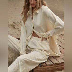 SHEIN Set Blouse and Wide Leg Pant Size Small